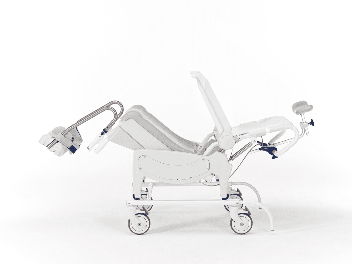 Dusch- und Toilettenrollstuhl AQUATEC OCEAN VIP ERGO mit Topf,Halter,Softsitz – Bild 3