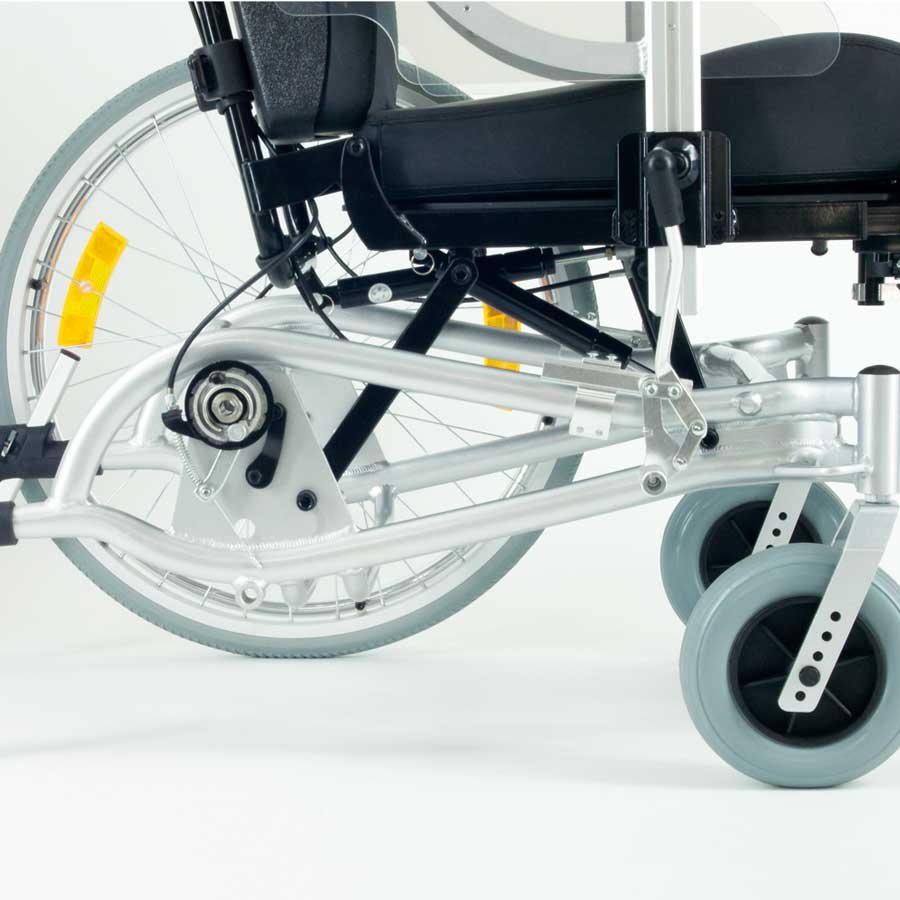 Multifunktionsrollstuhl 1.010 GEO mit Trommelbremse und Therapietisch – Bild 3
